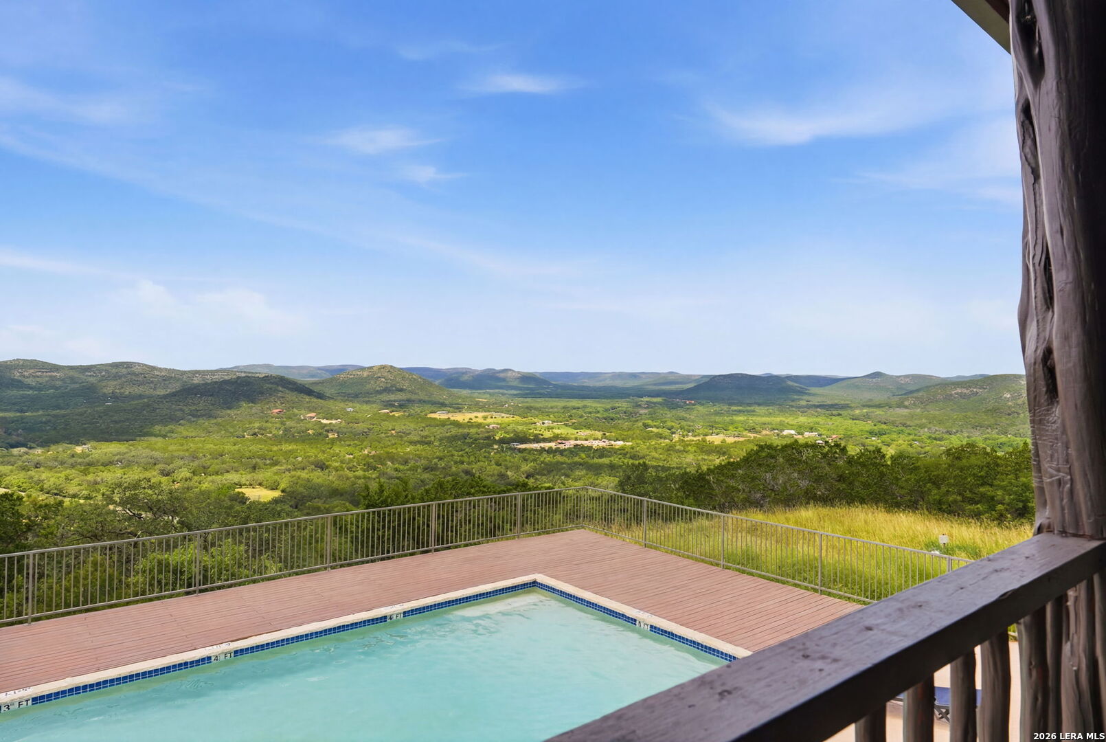 main property photo 19
