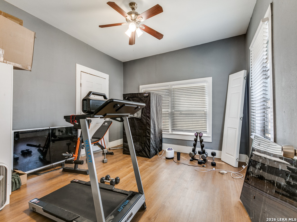 main property photo 20