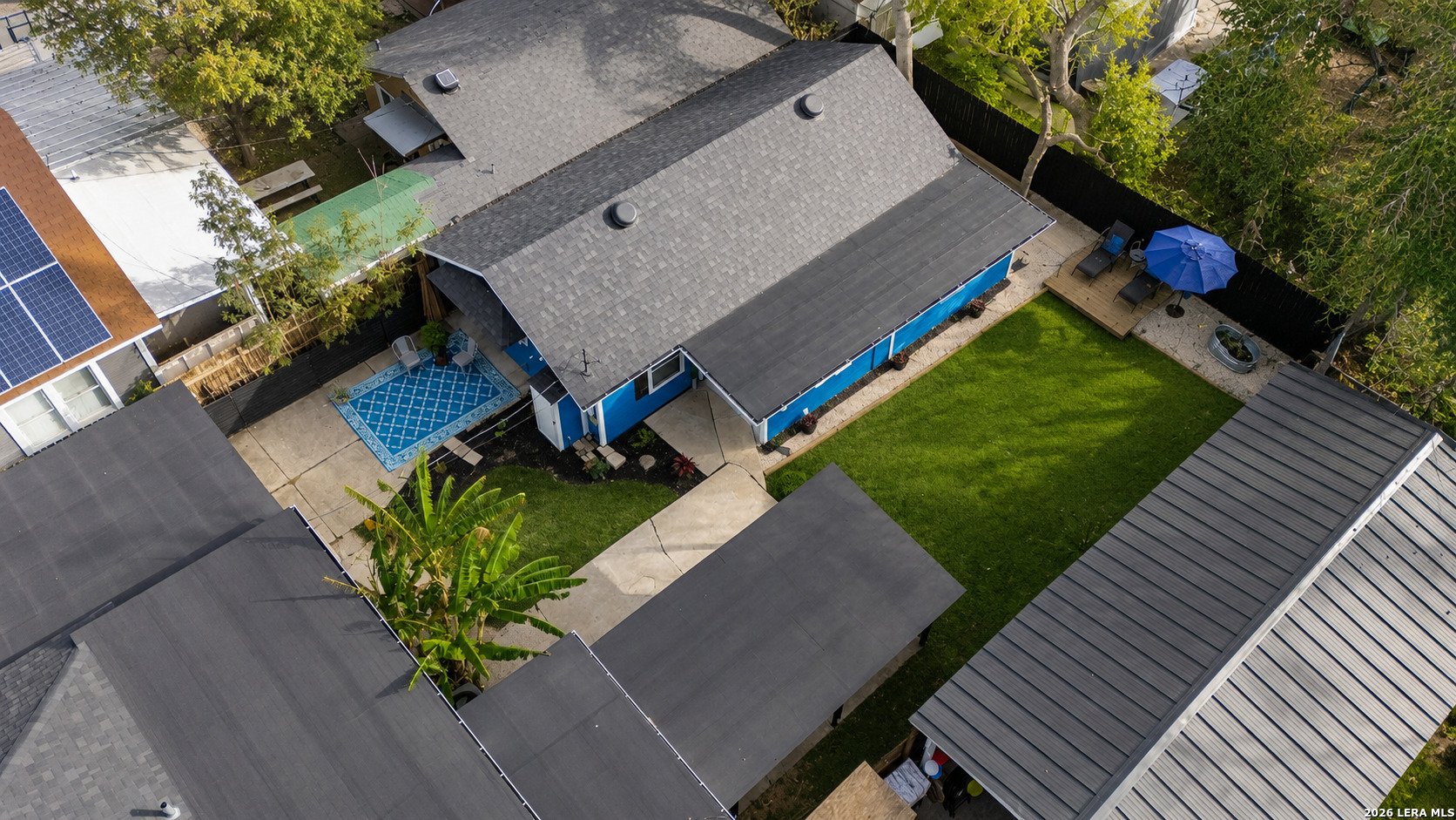 main property photo 32