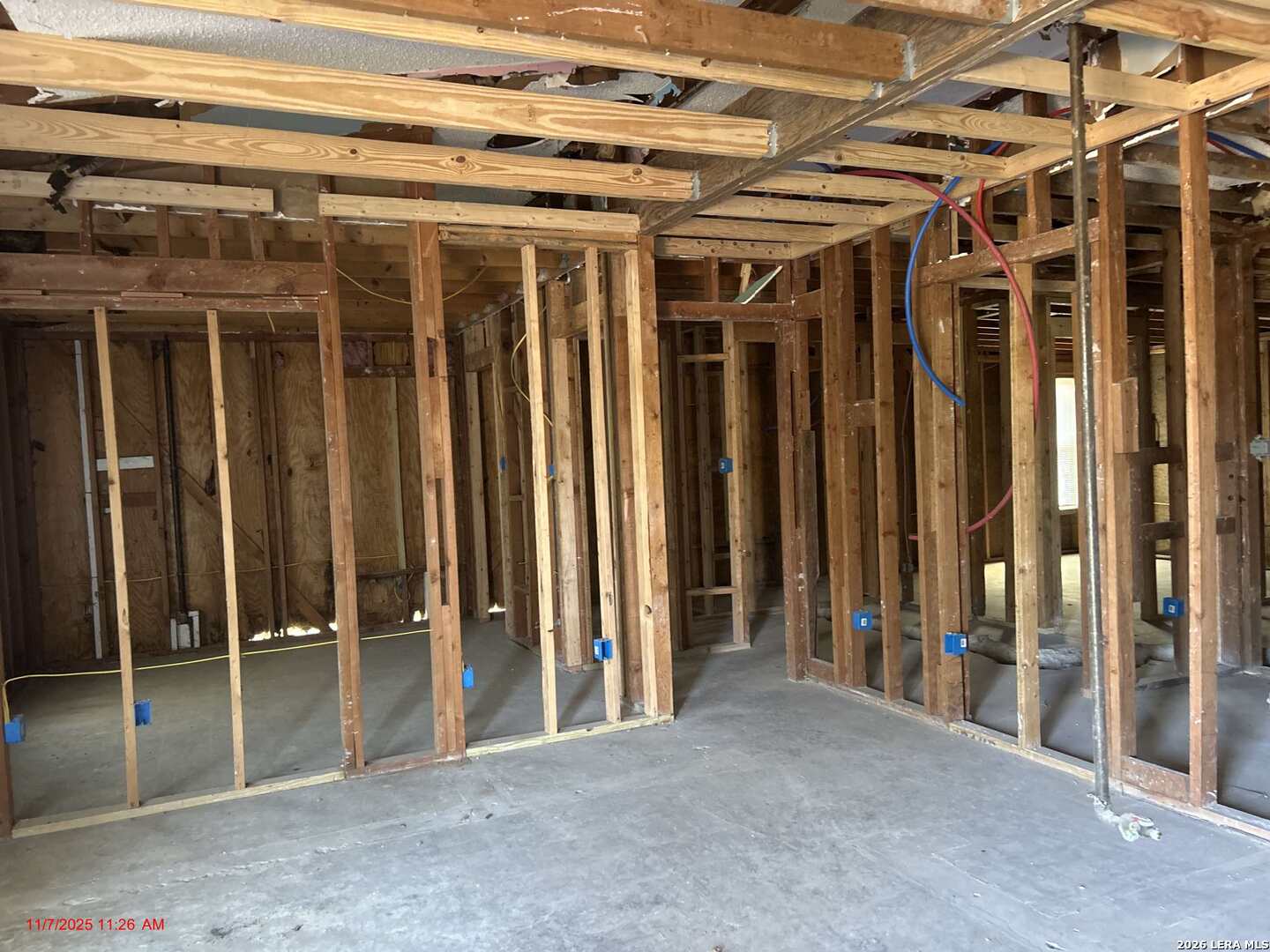 main property photo 23