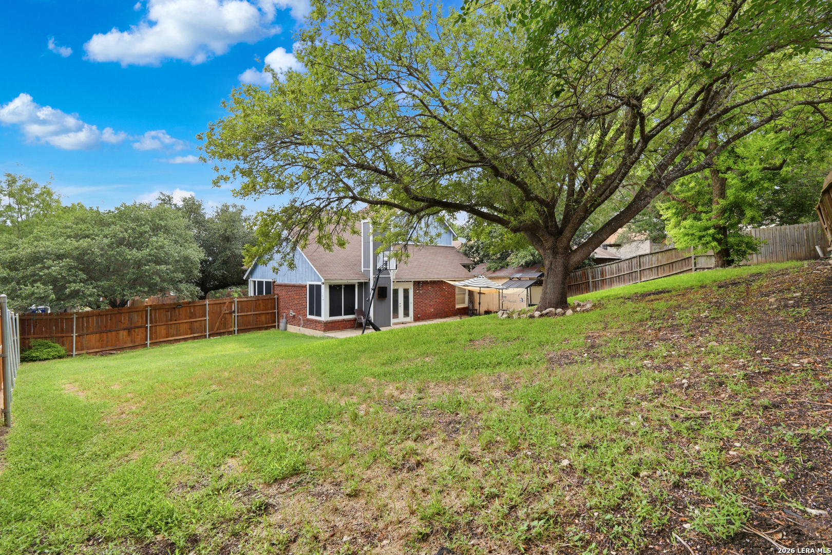 main property photo 26