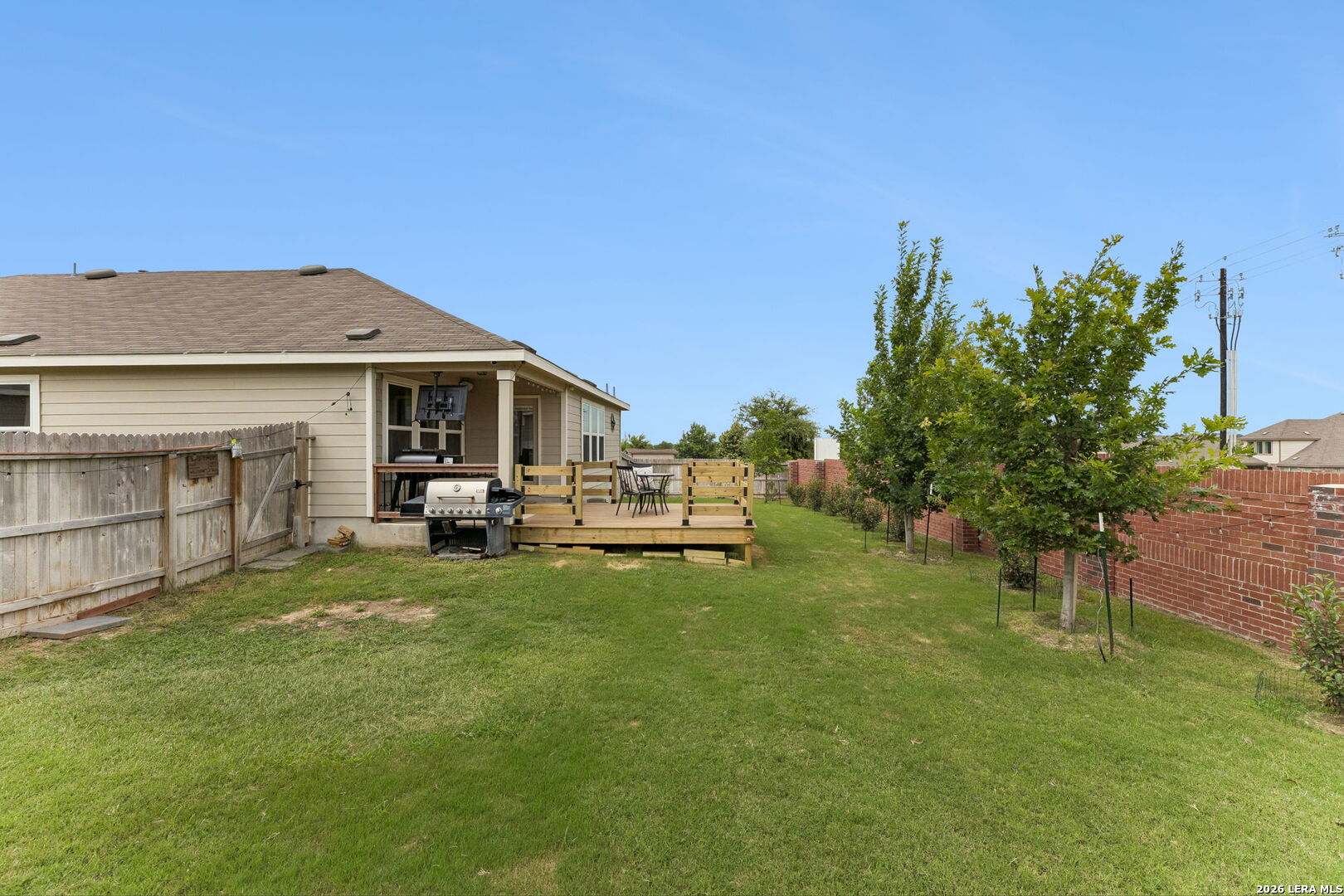 main property photo 50