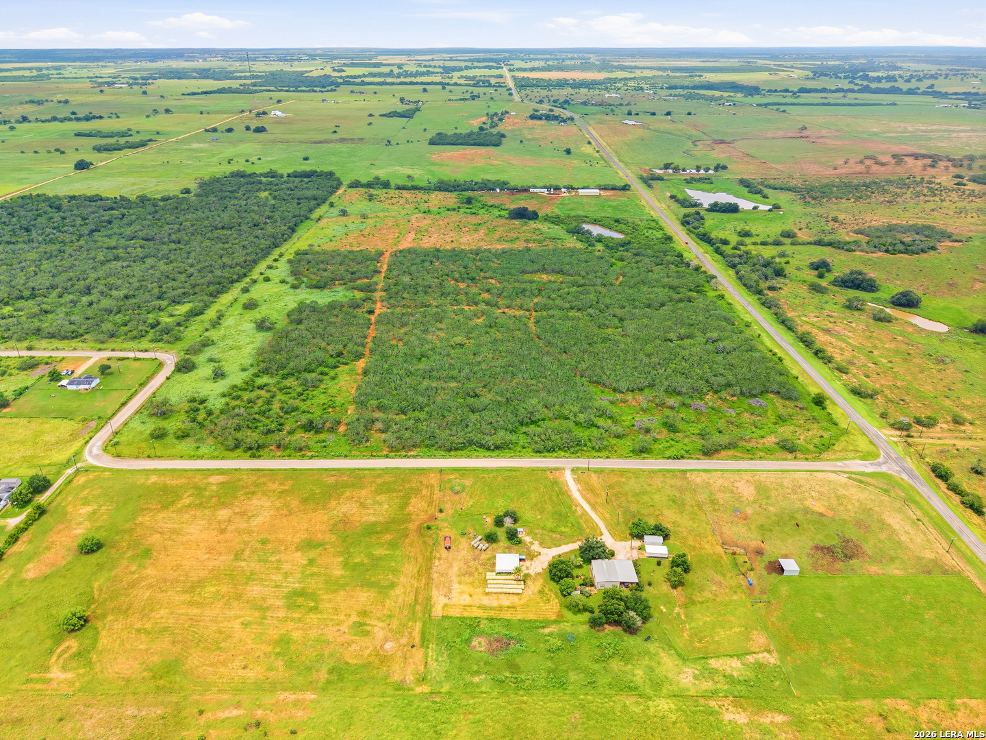 main property photo 17