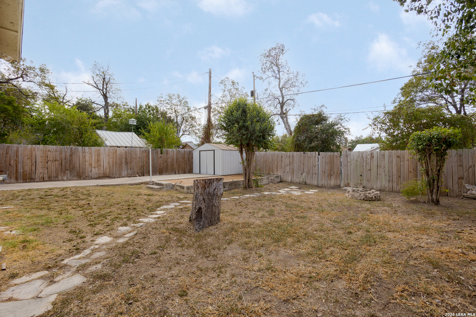 main property photo 26