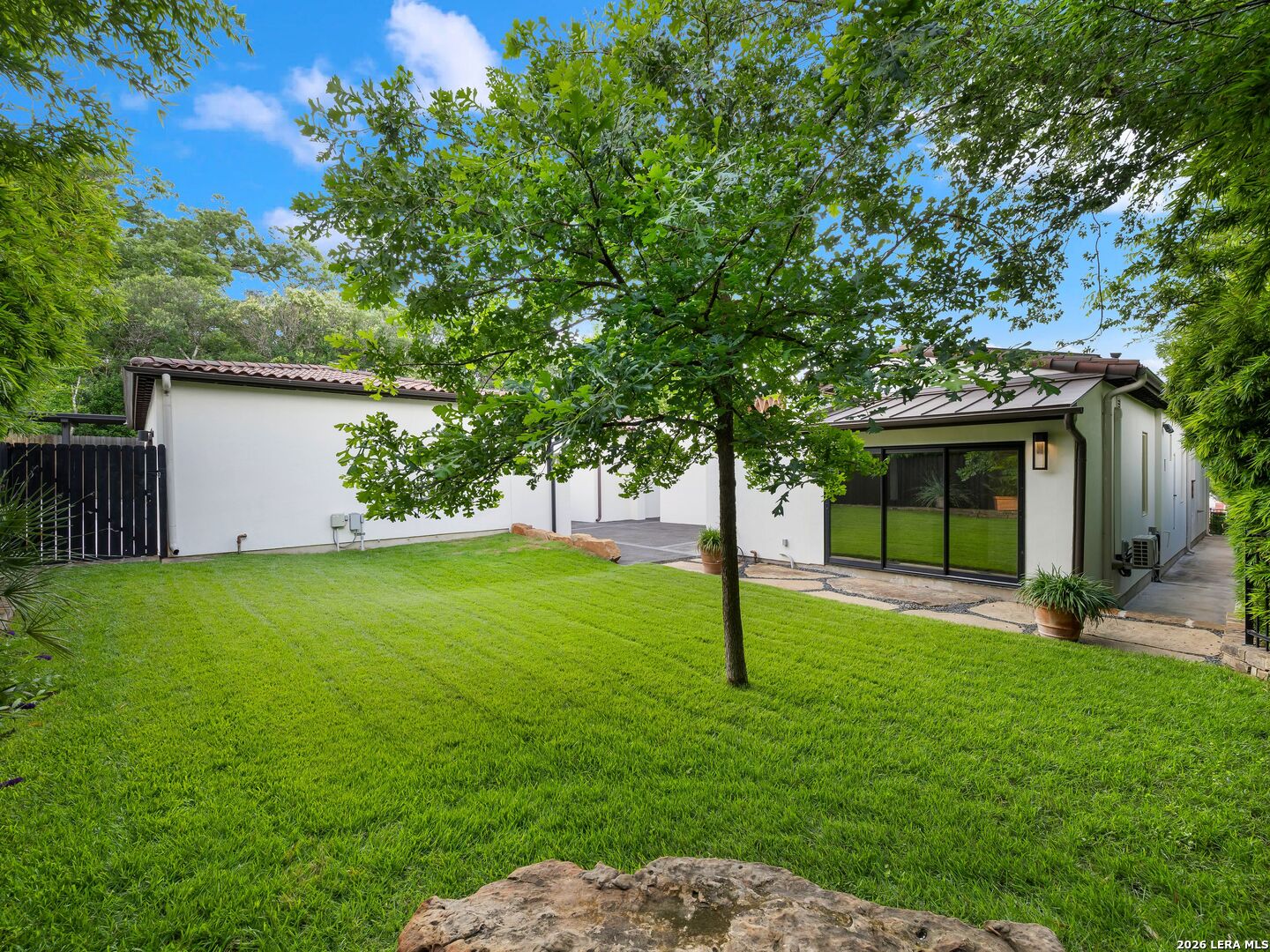 main property photo 60
