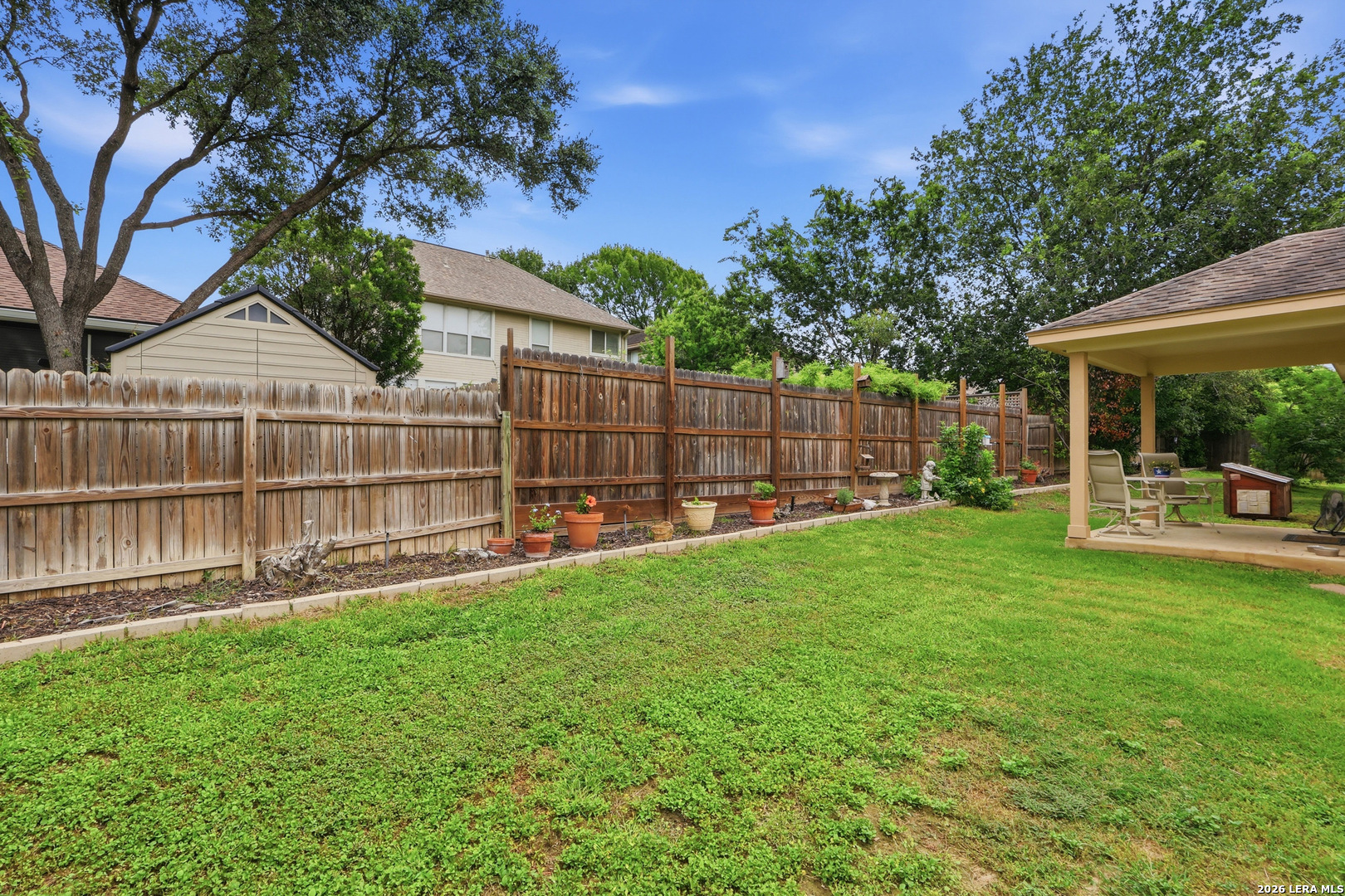 main property photo 17