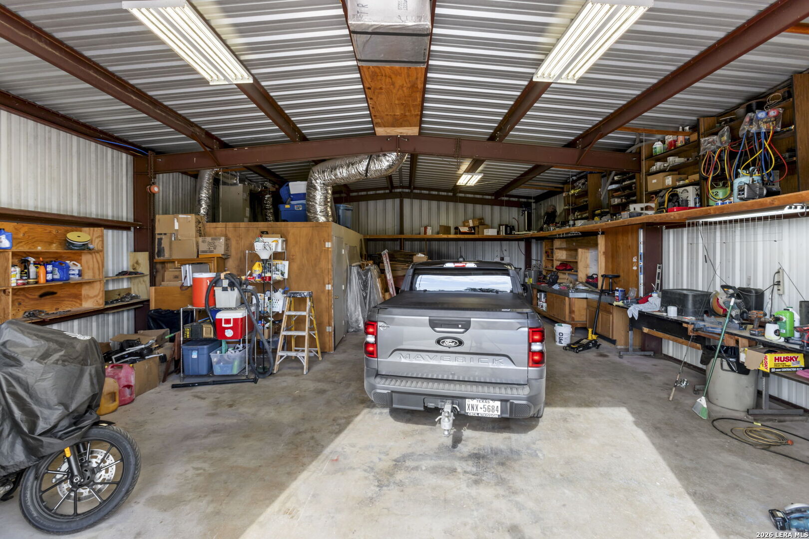 main property photo 31