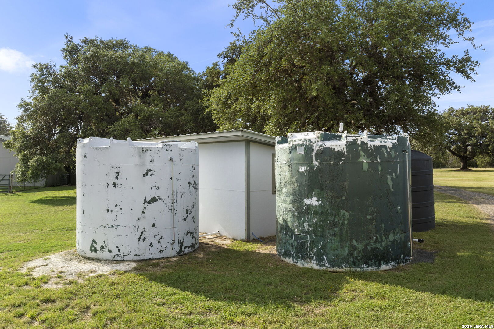 main property photo 44