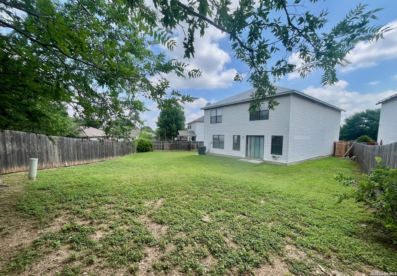 main property photo 24