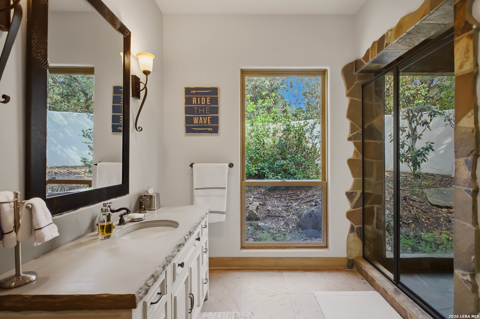 main property photo 118