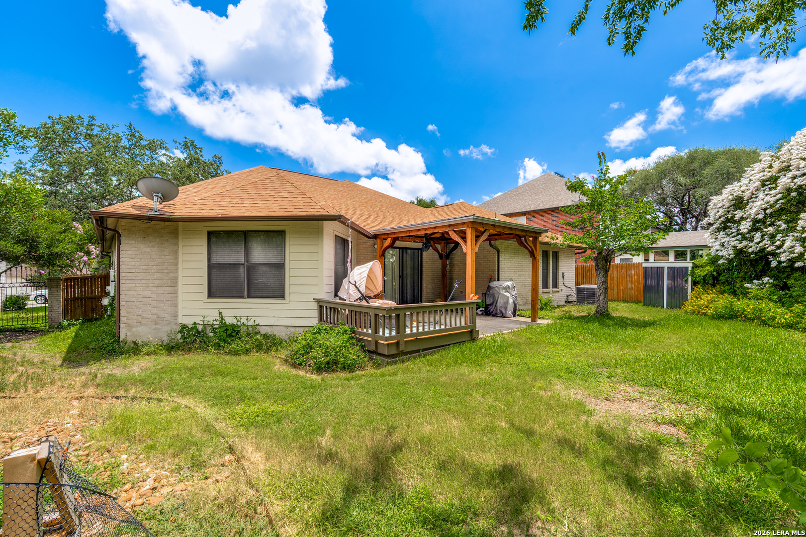 main property photo 20