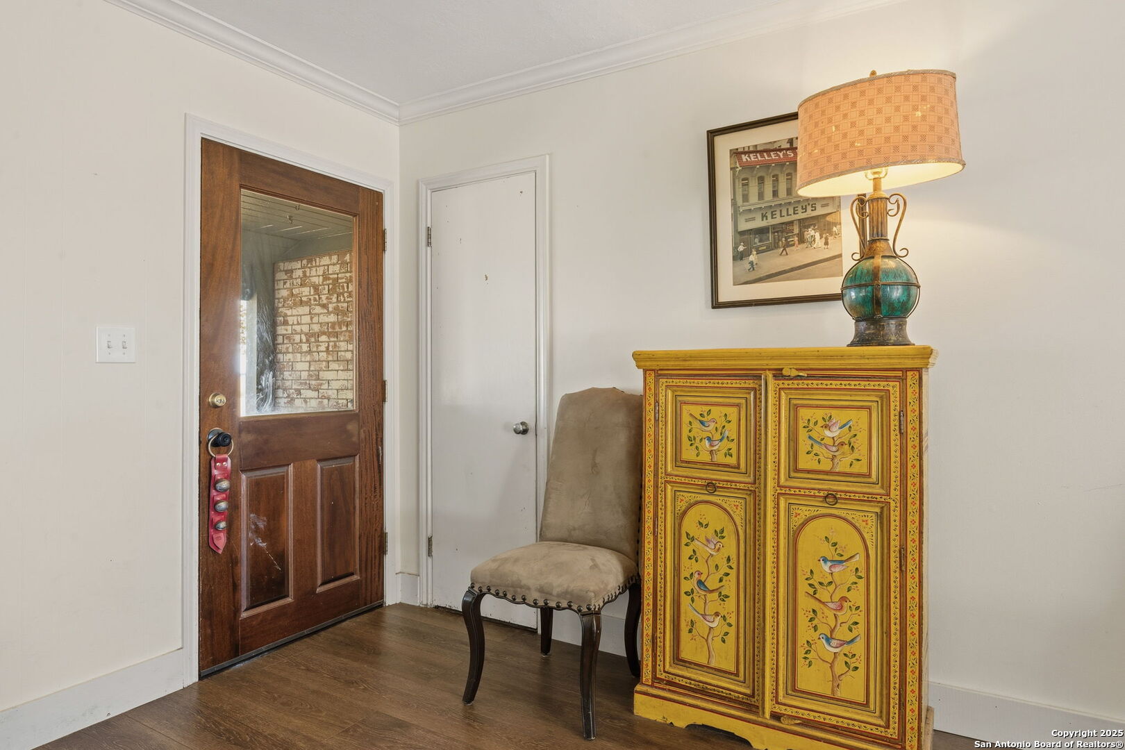 main property photo 5