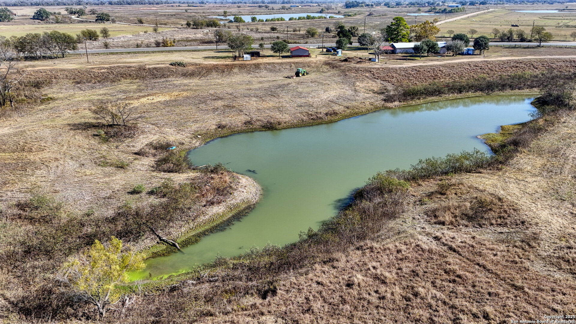 main property photo 41