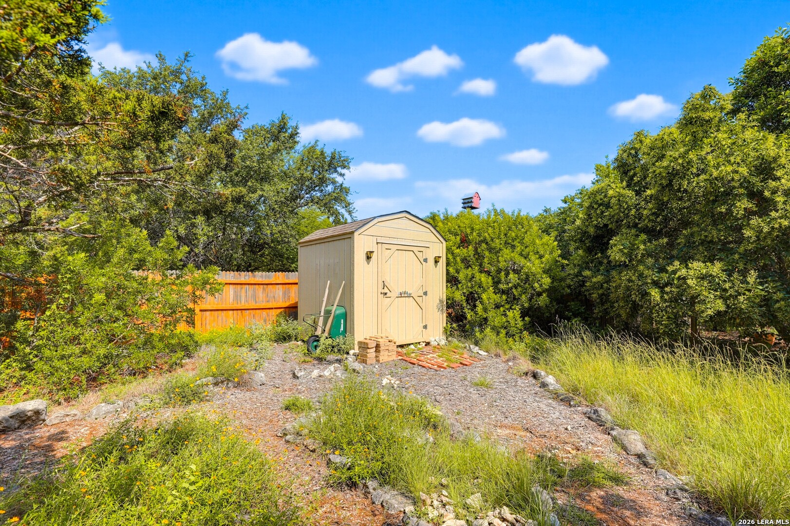 main property photo 37