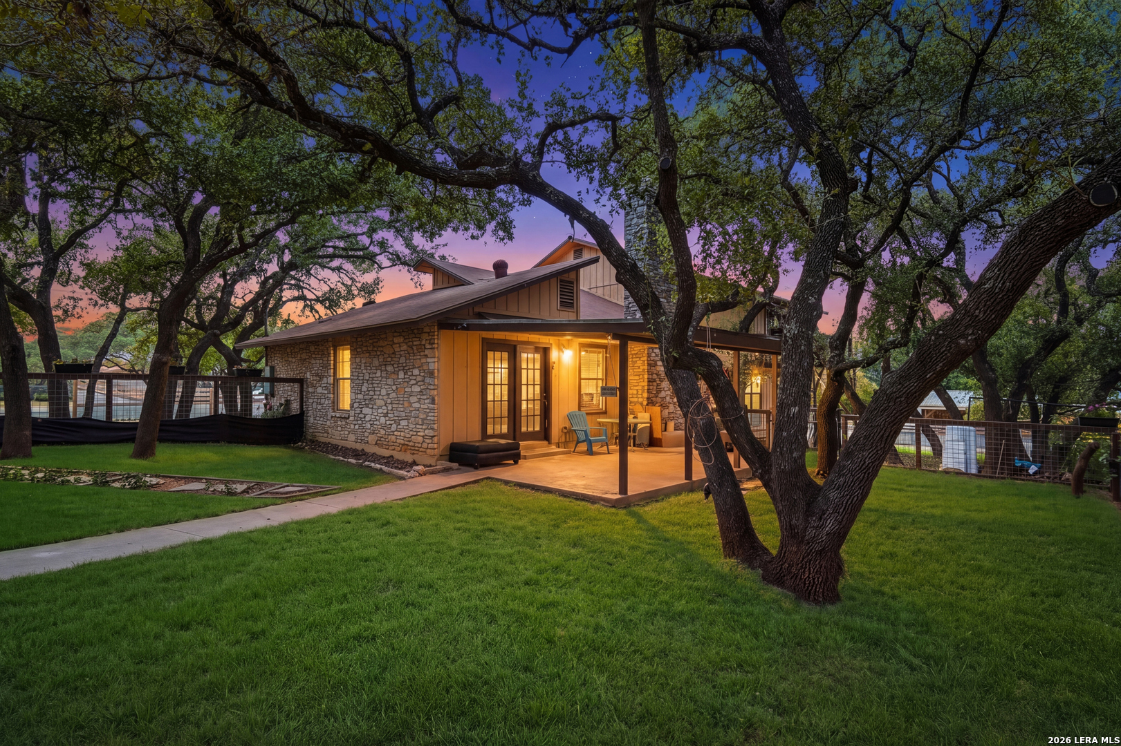 main property photo 26