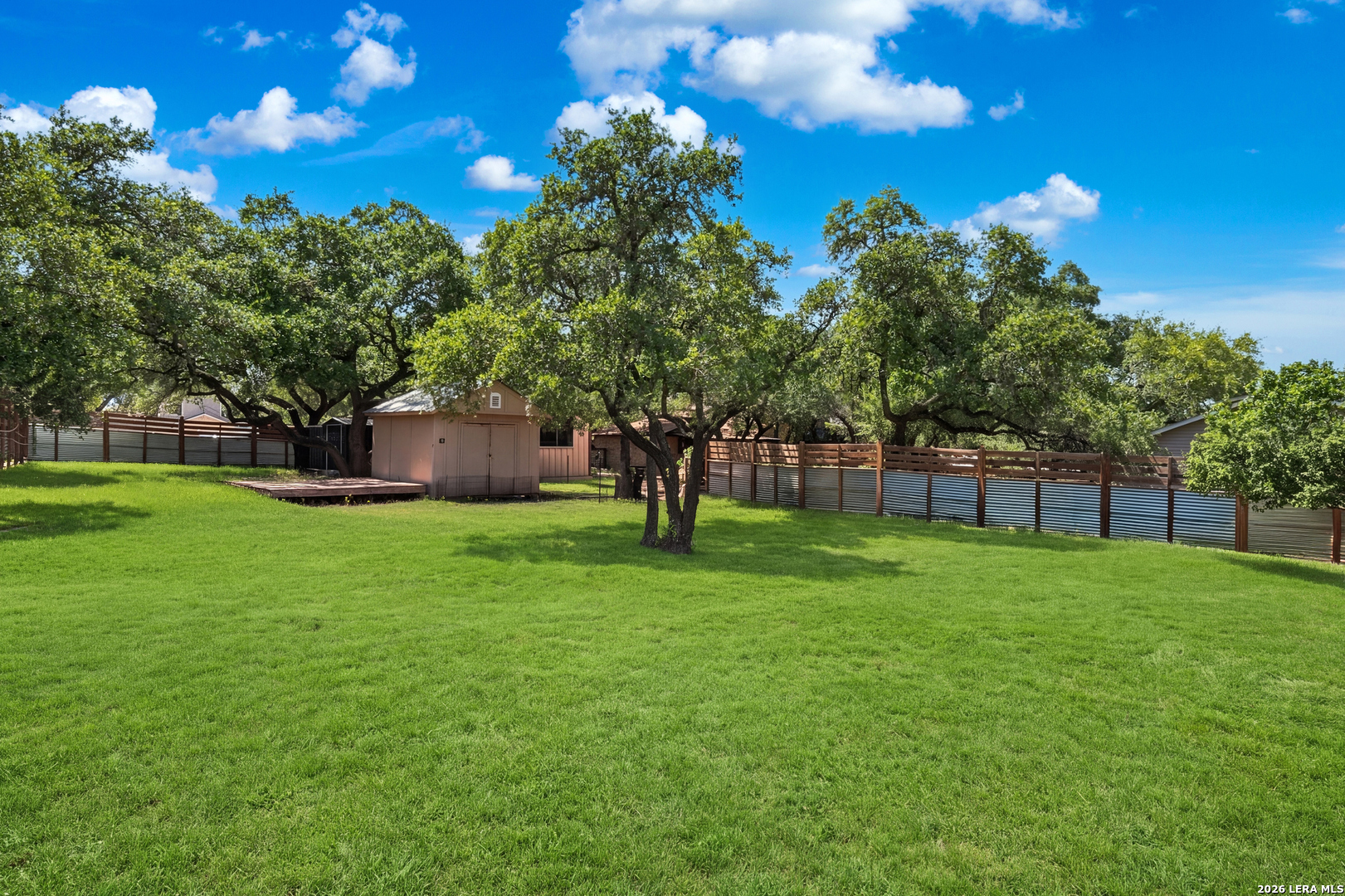 main property photo 29