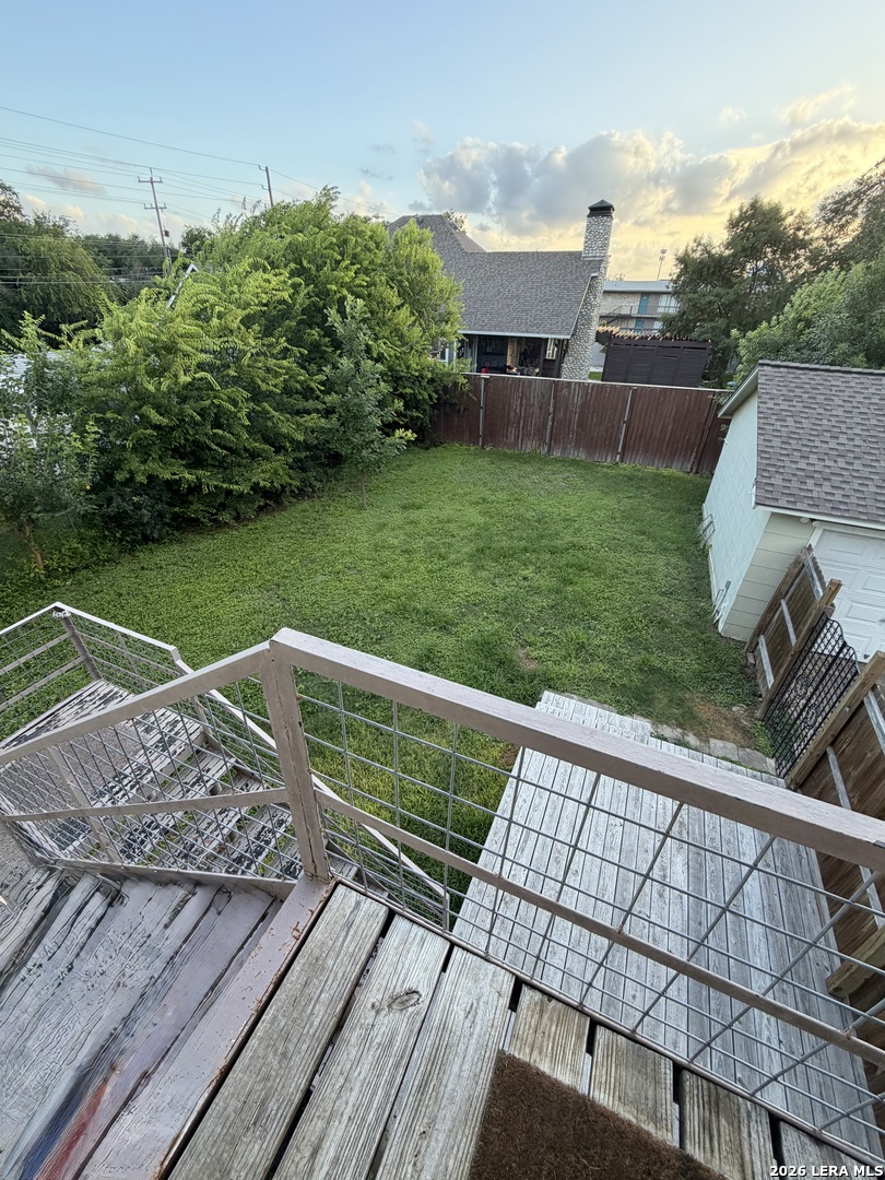 main property photo 17