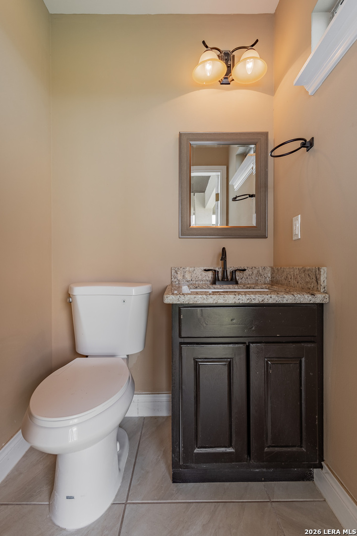 main property photo 18