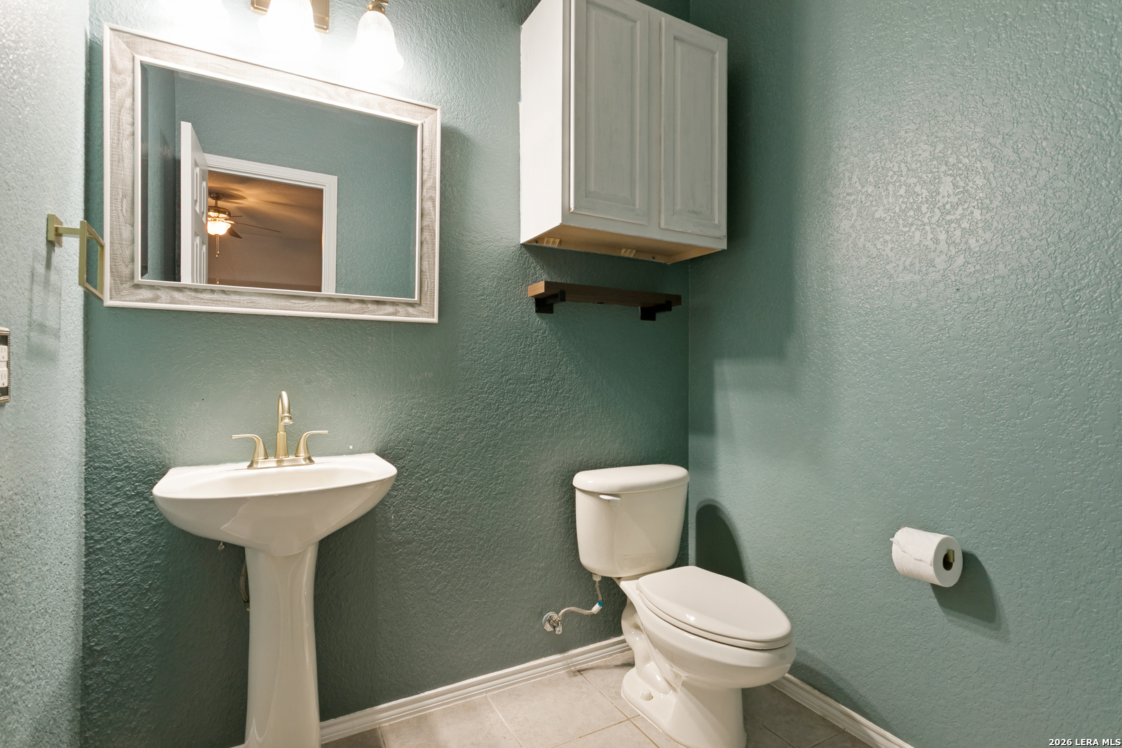main property photo 13