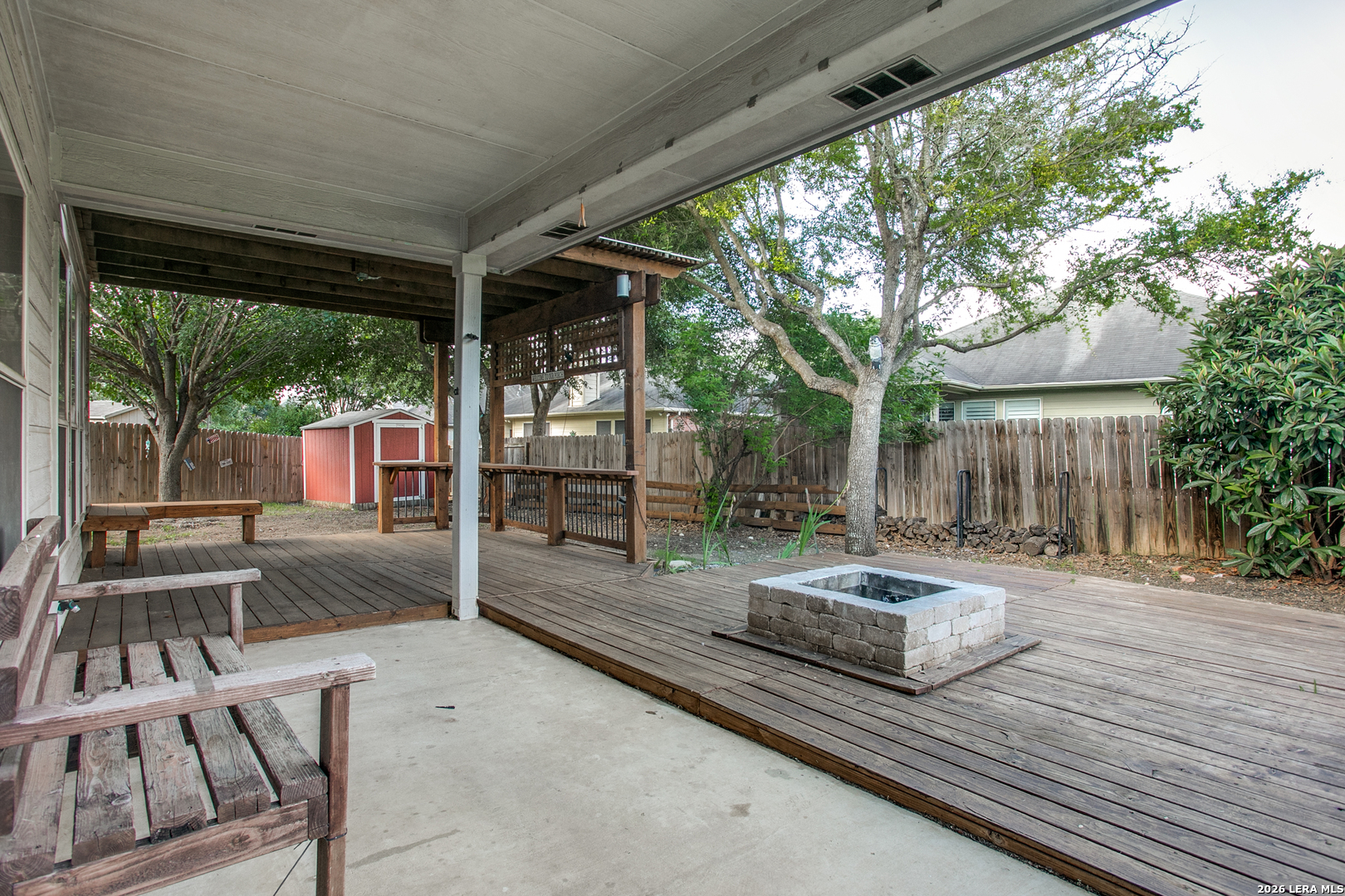main property photo 19