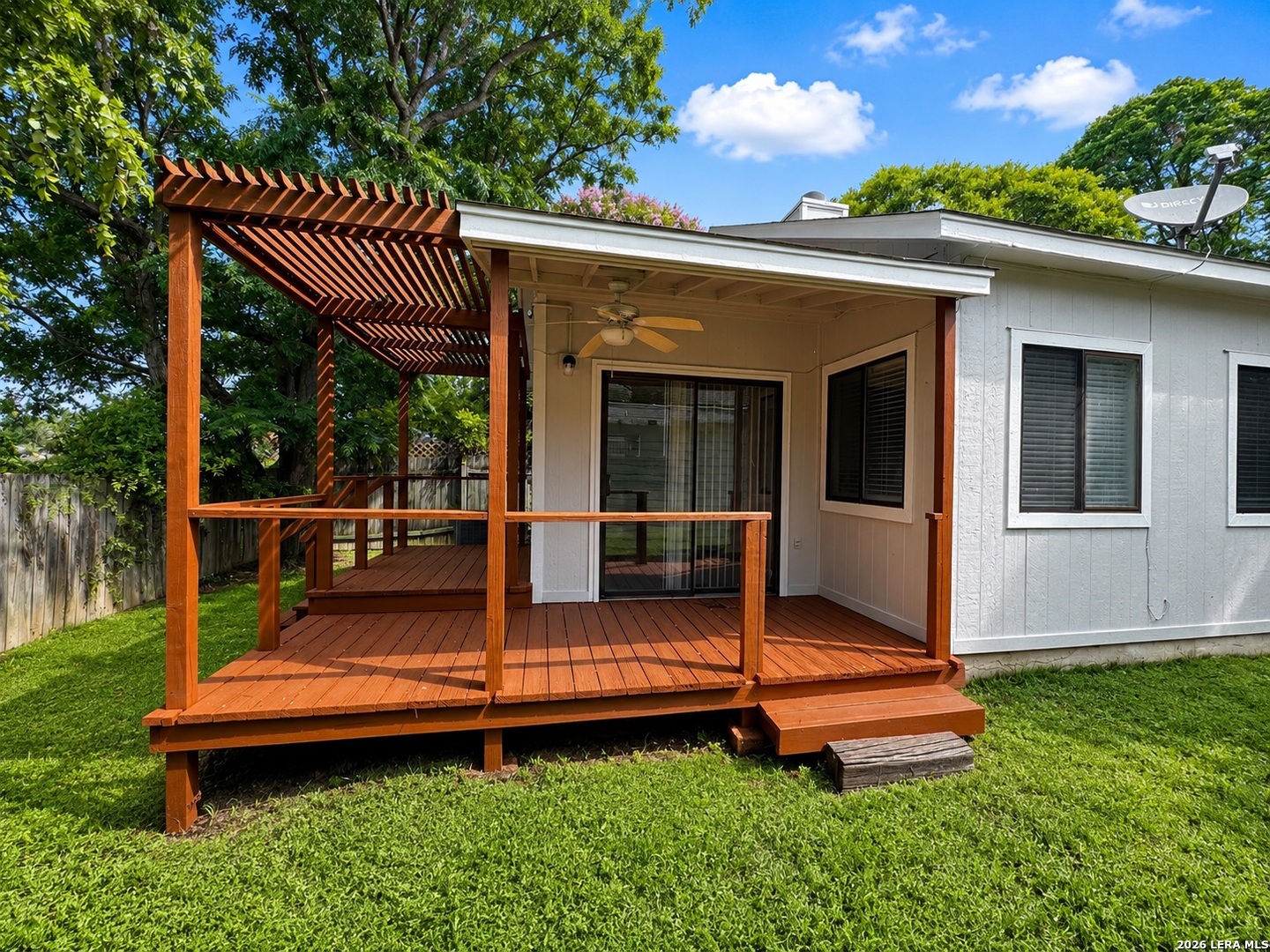 main property photo 18