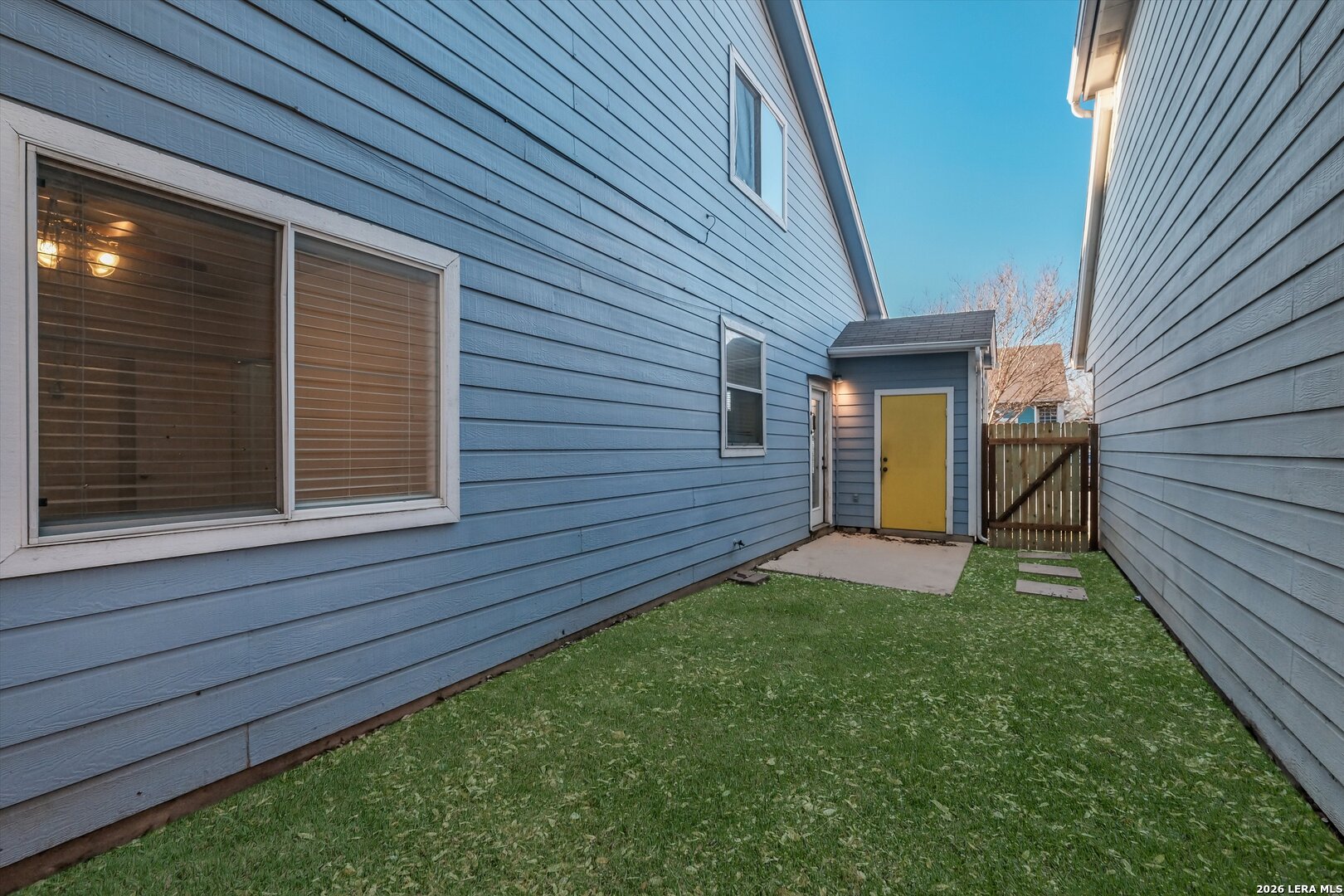 main property photo 24