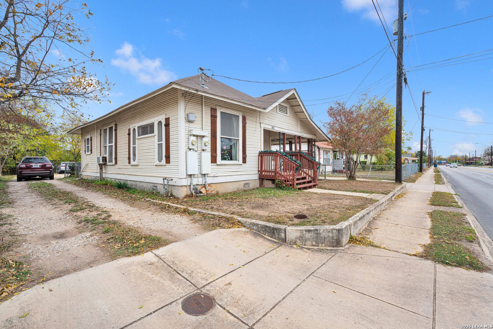 main property photo 2