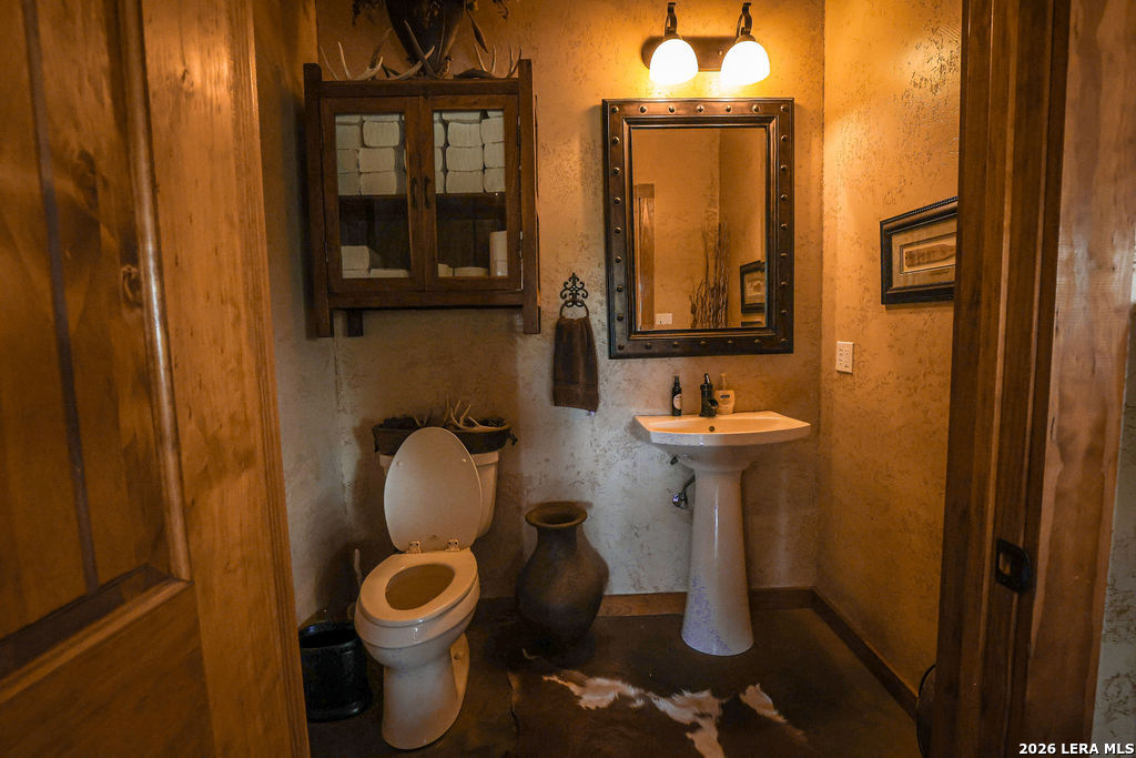 main property photo 15