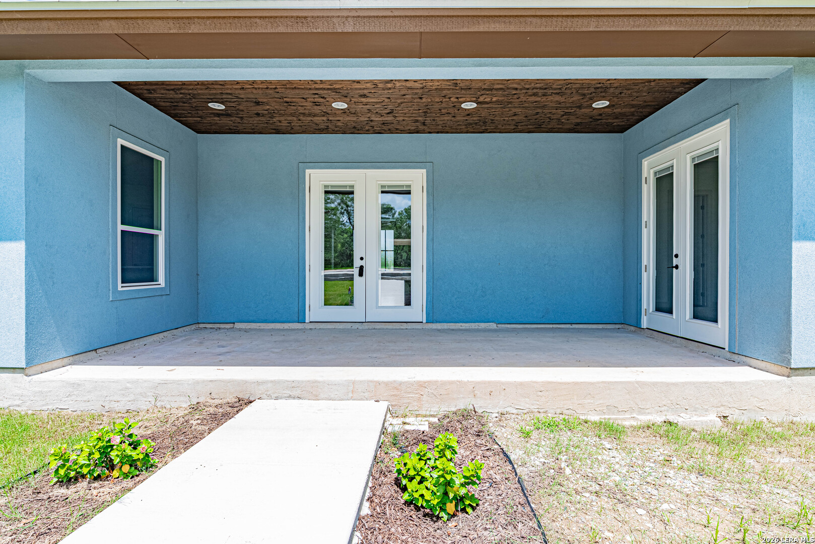 main property photo 96