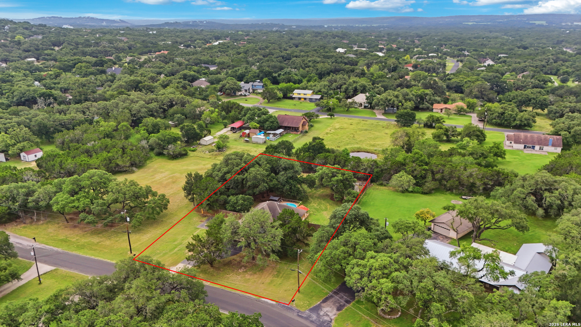 main property photo 31