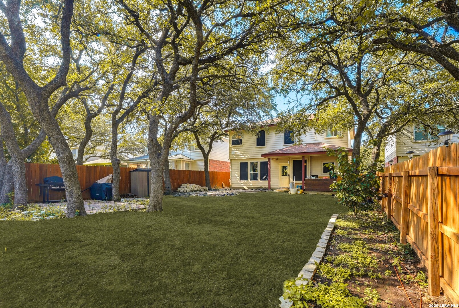 main property photo 30