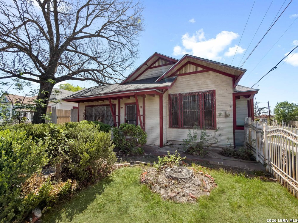 main property photo 2