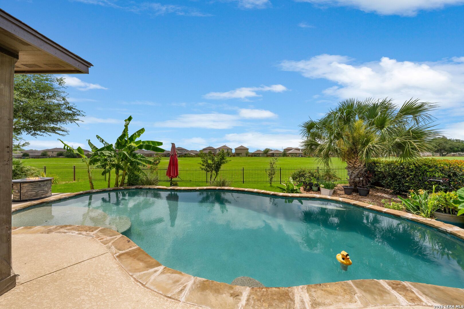 main property photo 44
