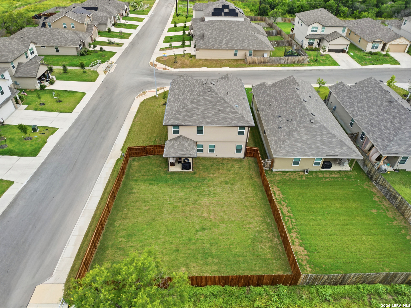 main property photo 42