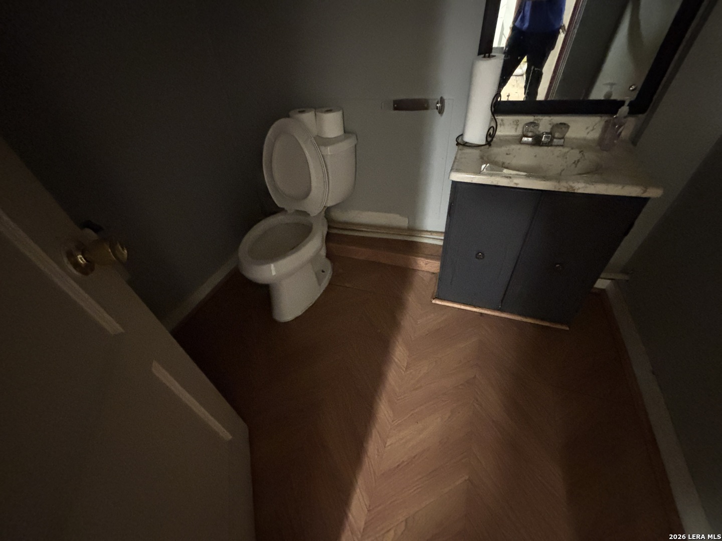 main property photo 11