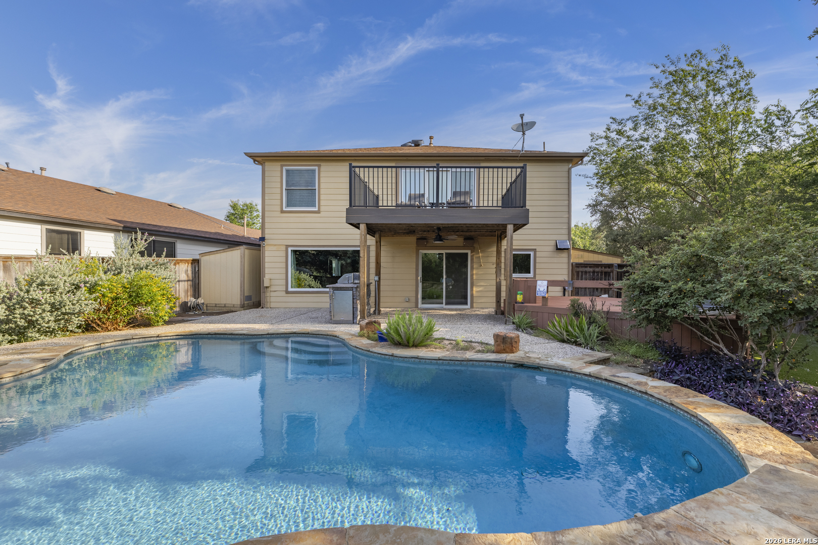 main property photo 38