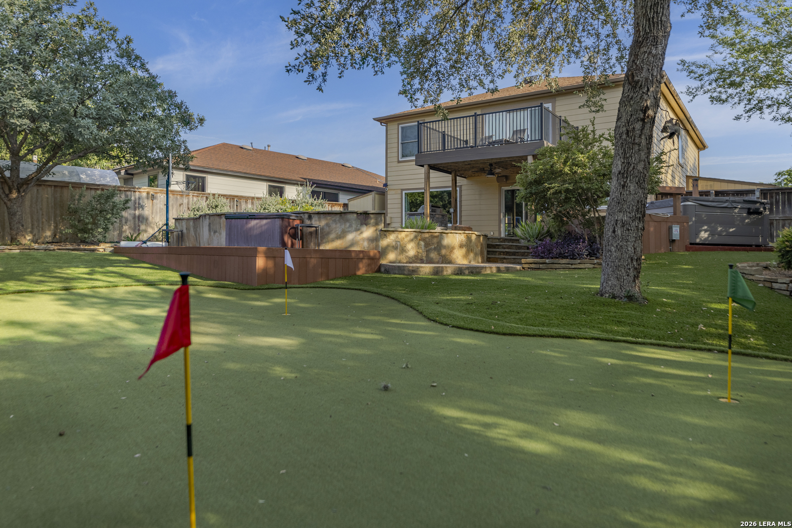 main property photo 40