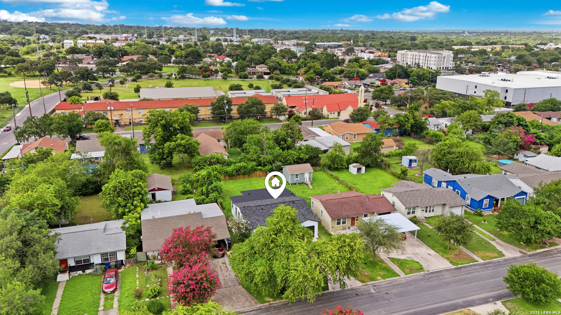 main property photo 30