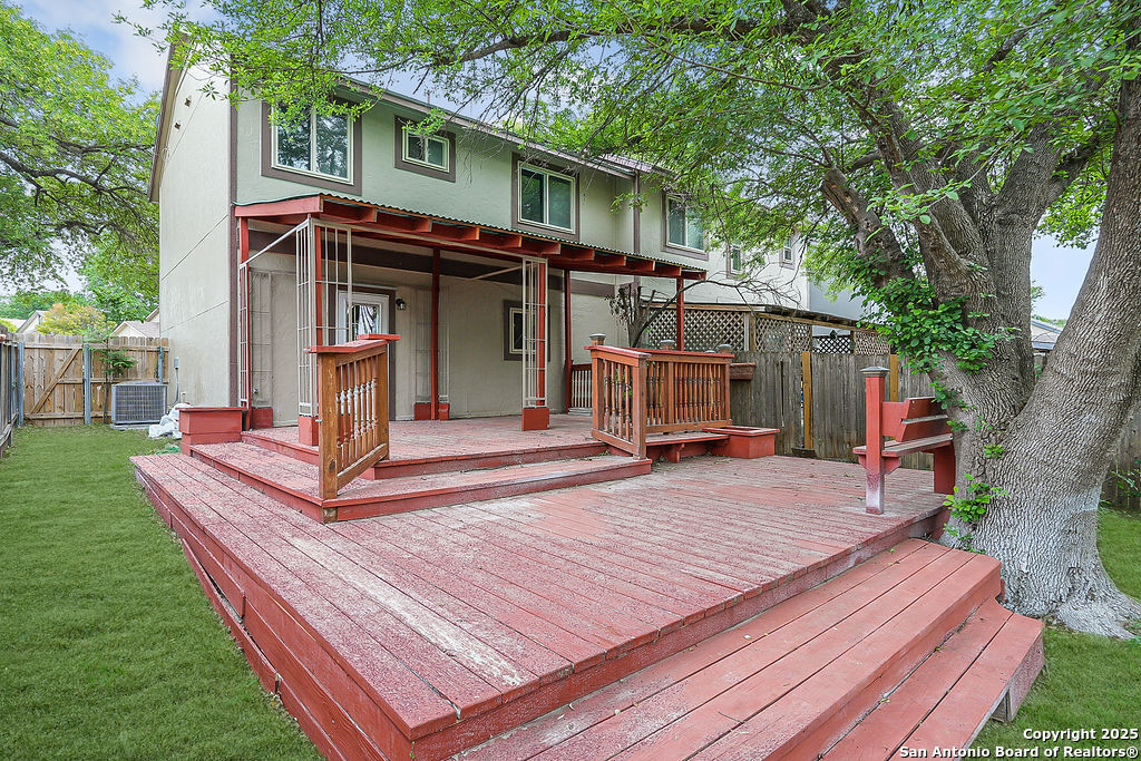 main property photo 16
