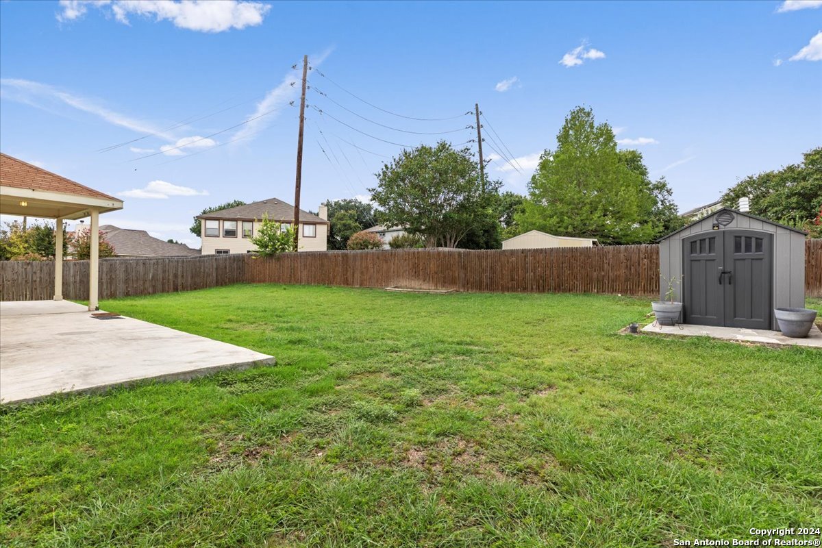 main property photo 25