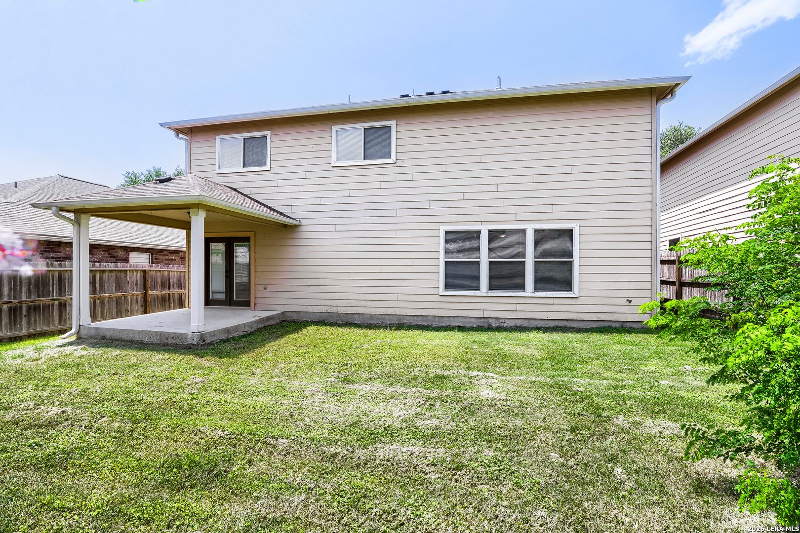 main property photo 22