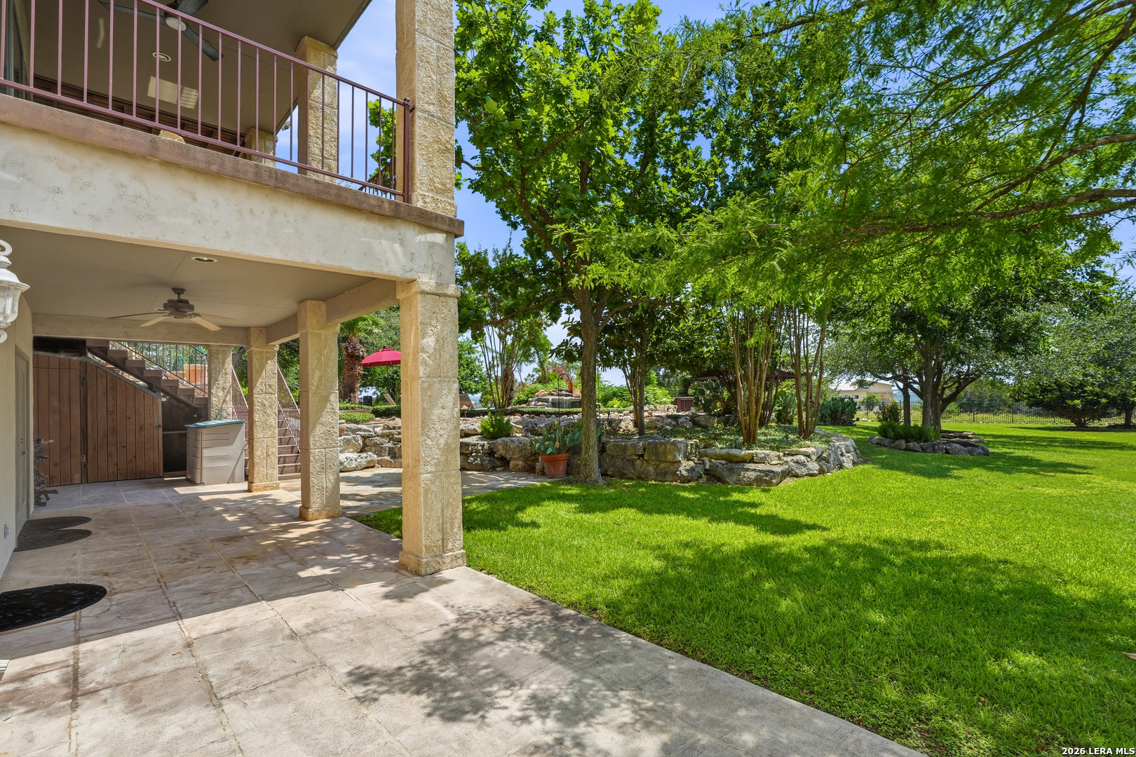 main property photo 75