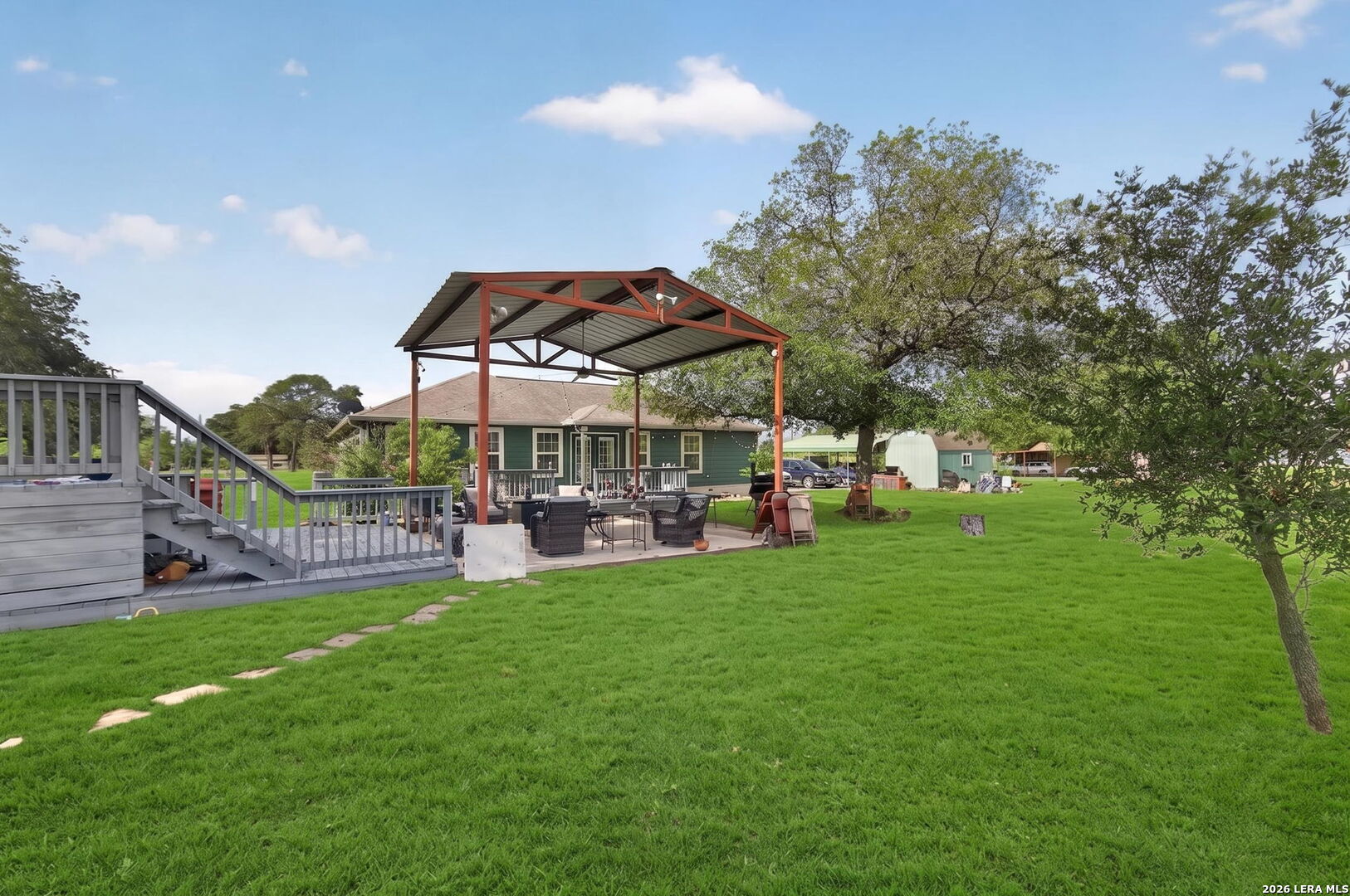 main property photo 27