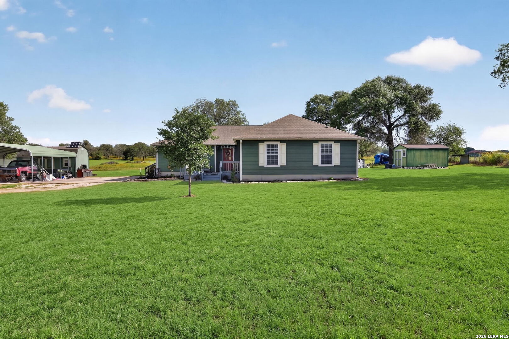 main property photo 30