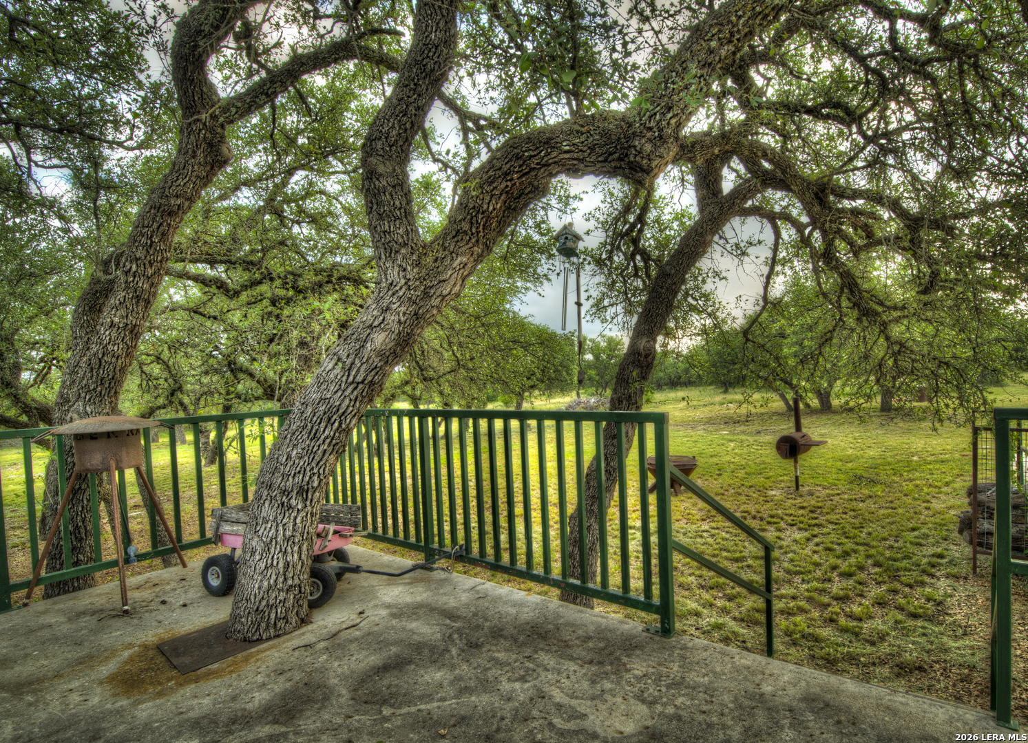 main property photo 25