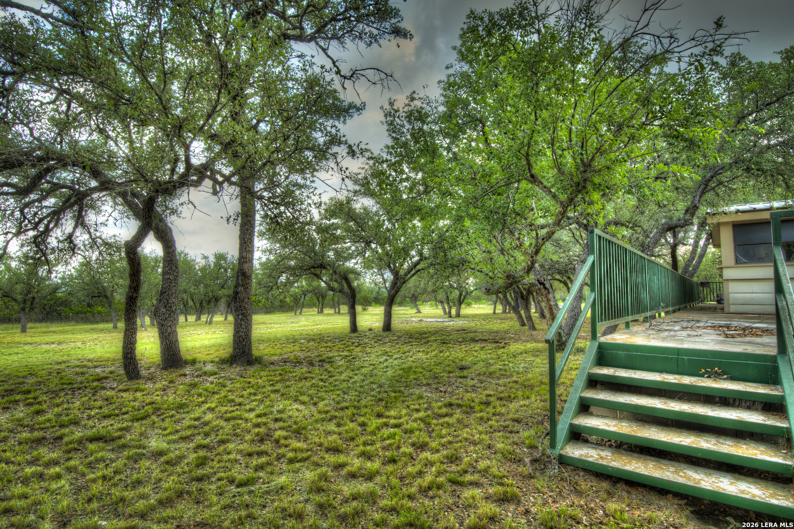 main property photo 27