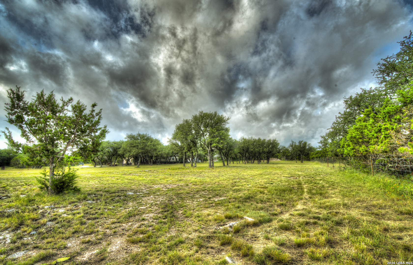 main property photo 37