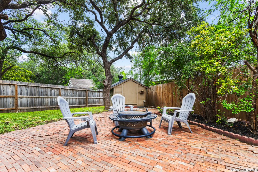 main property photo 33