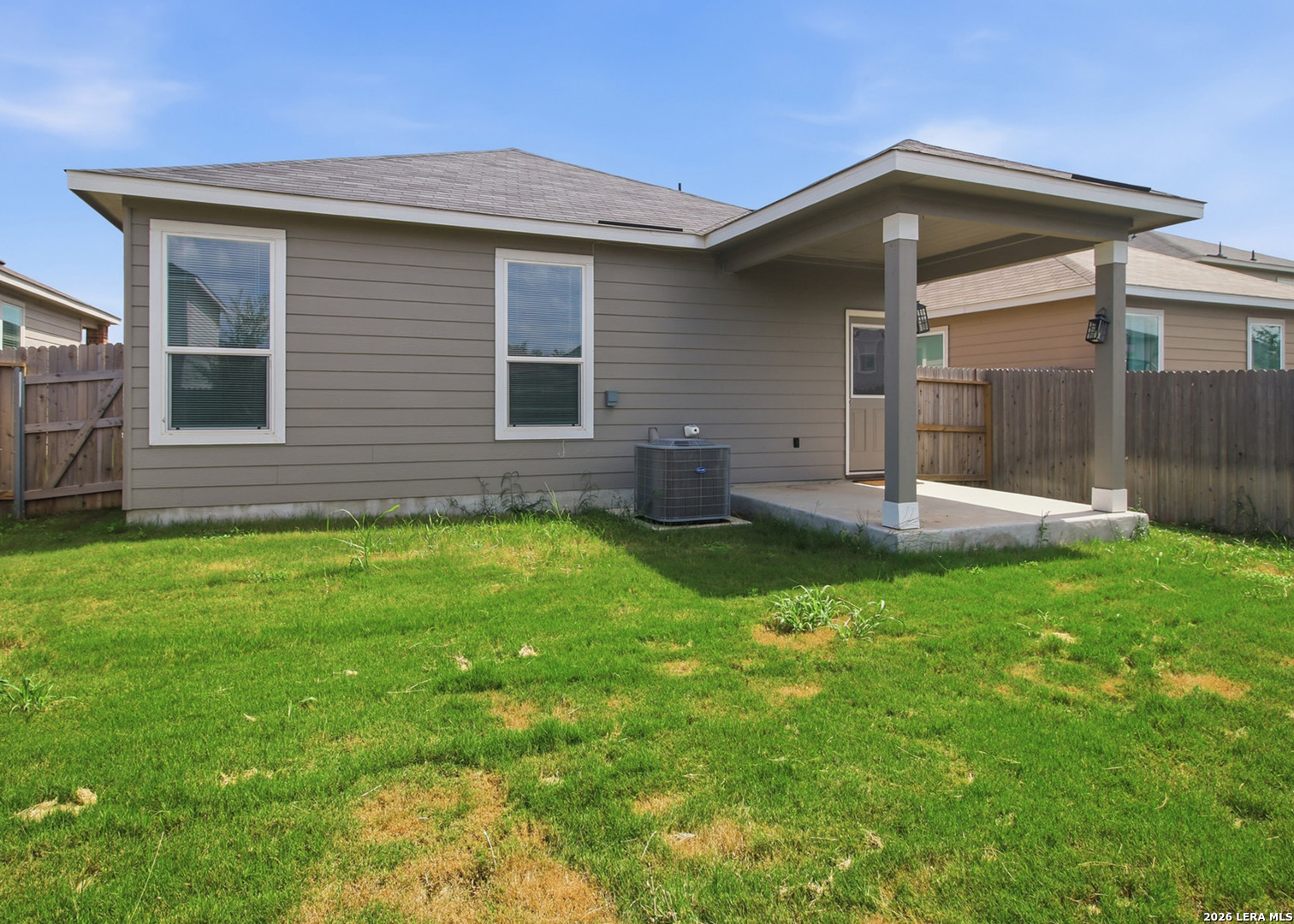 main property photo 19