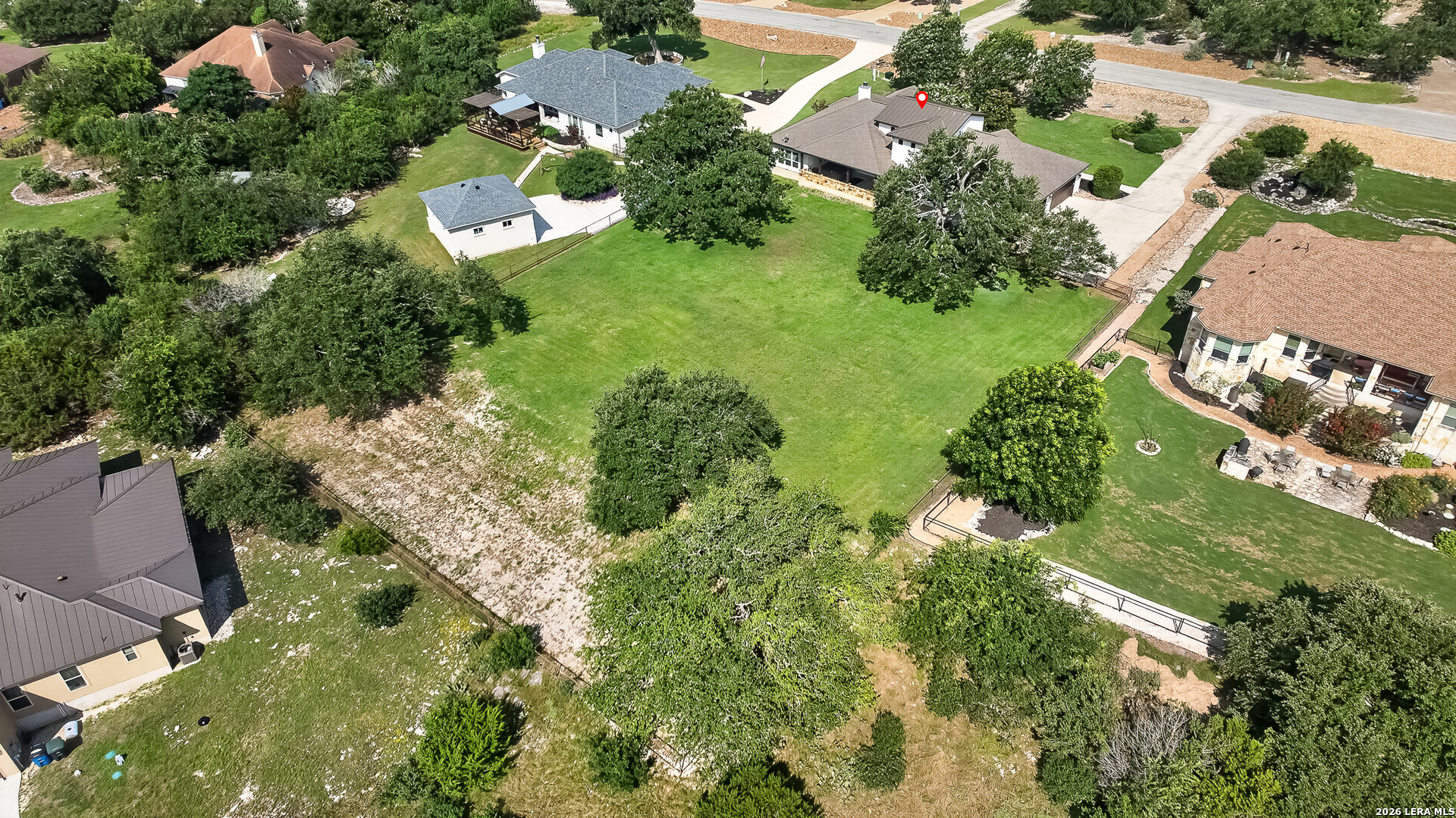 main property photo 47